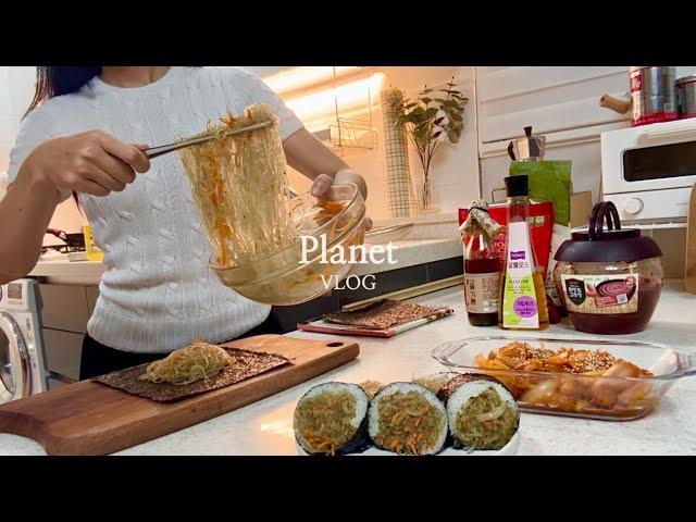 [VLOG] Making 3 Dishes with Japchae | Kimbap Jeon | Dangmyeon Tteokbokki | Snorkeling in Jeju