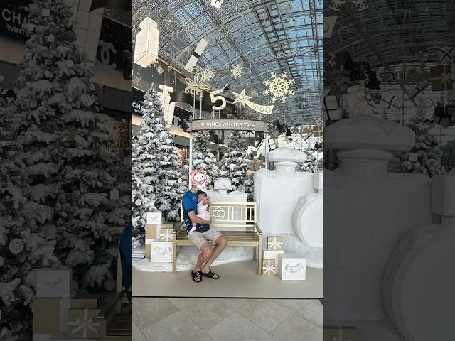 小宝宝日常45: Chanel’s Christmas Decorations @Bayfront Singapore #baby #youtubeshorts #cutebaby #shorts