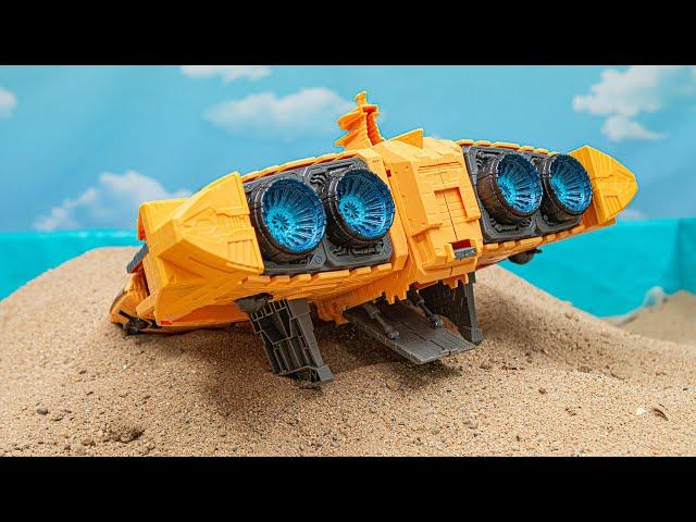 Transformers War for Cybertron KINGDOM Titan Class Autobot Ark Warship Vehicle Robot Toys