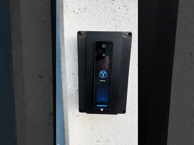 Unifi Access. Open warehouse door with a NFC tag.