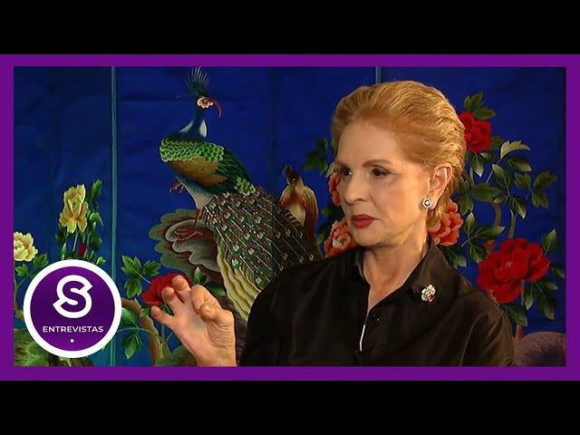 Carolina Herrera confiesa que no SABE NI COSER [Entrevista con Adela Micha] | La Saga Entrevistas