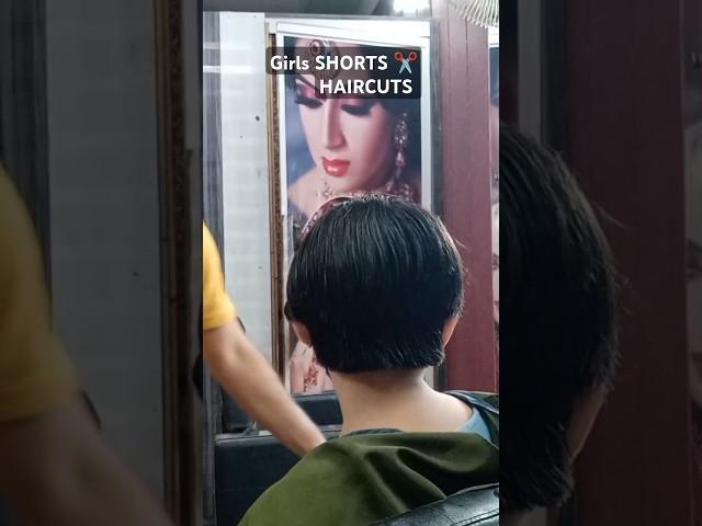 girls shorts haircuts #sajid #haircut #hair #haircuttingstyle #hairstyle #bob #shorts