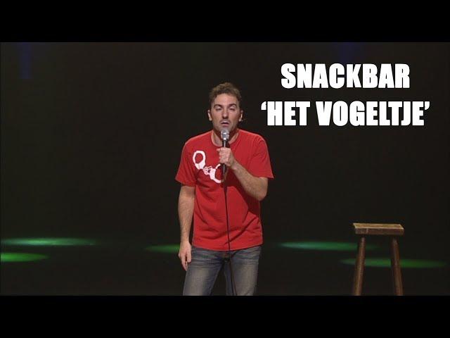 Ronald Goedemondt - Snackbar 'Het Vogeltje' (Binnen de lijntjes)