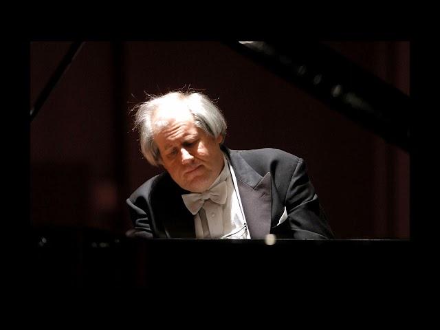 Grigory Sokolov plays Stravinsky Petrushka - Live 1992