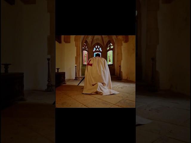 Templar prays before Battle! #assassinscreed #film #templar