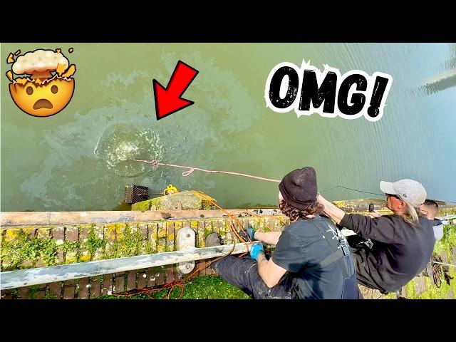 Surprisingly Valuable Treasure Found in the Canal! (MAGNET FISHING)