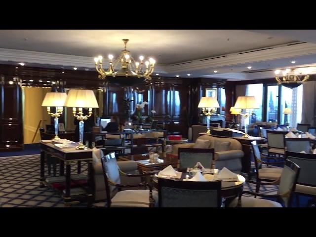 Ritz-Carlton Moscow Club Lounge