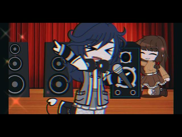 MARINETTE CAN REALLY SING?!#MLB