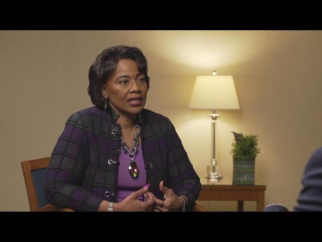 Dr. Bernice King, daughter of Dr. Martin Luther King Jr., speaks with Russ Mitchell at Kent State