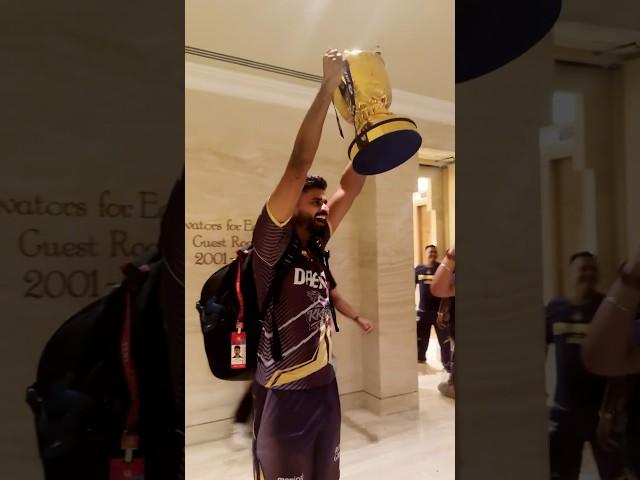 Shreyas Iyer celebrating with the fans after winning the Final | #KnightsTV | TATA IPL 2024