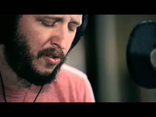 Bon Iver at AIR Studios (4ADJagjaguwar Session) - Beth/Rest (HD)