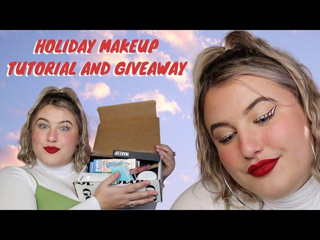 HOLIDAY MAKEUP TUTORIAL AND GIVEAWAY  CANDY-CANE EYELINER | Hannah Tyson