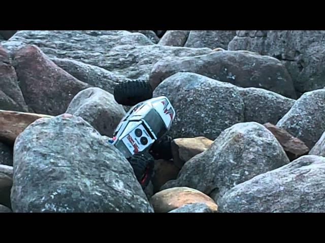 losi night crawler #rock #rockcrawler #rockcrawling #offroad #4wd