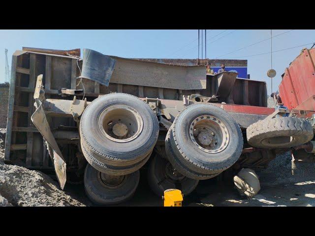 Accident Truck Dumper Body Work KATO Crane Operator| Truck Care Tv.