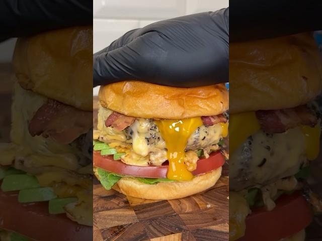 Ultimate breakfast burger  #shorts