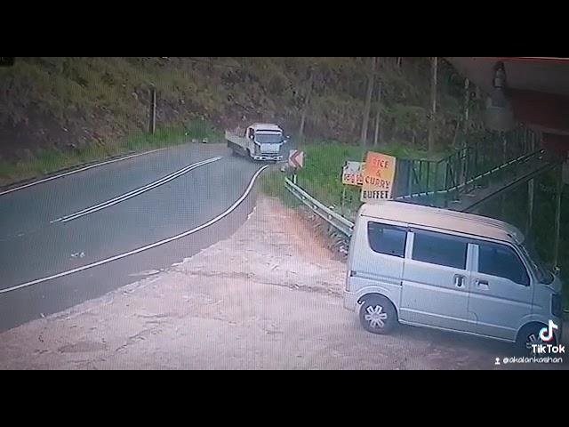 live cctv accident today sri lanka nuwaraeliya labukele