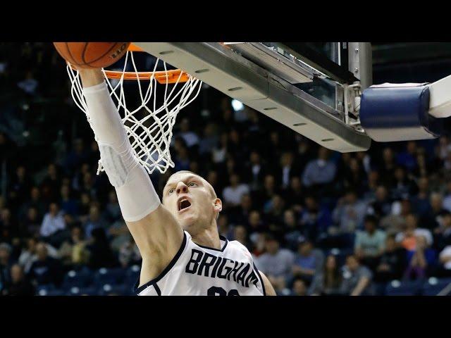 BYU's Nate Austin Has Key Blocks vs. Gonzaga | CampusInsiders