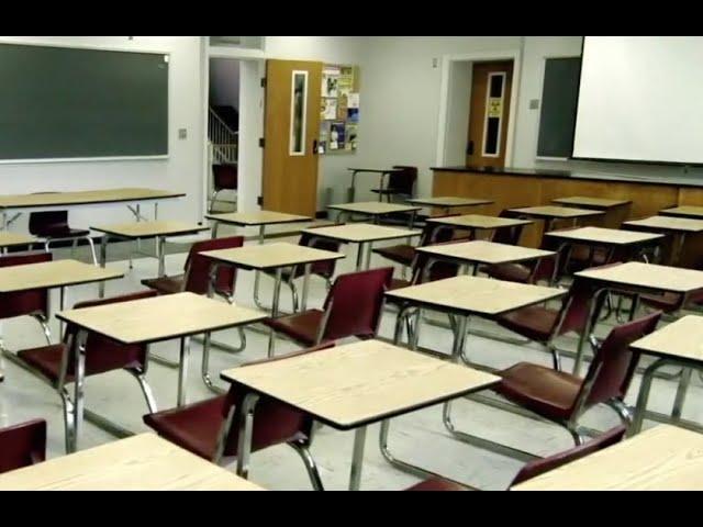 Thousands of students return to school Tuesday in metro Detroit