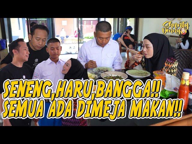 SENENG,HARU,BANGGA!! SEMUA ADA DIMEJA MAKAN!!