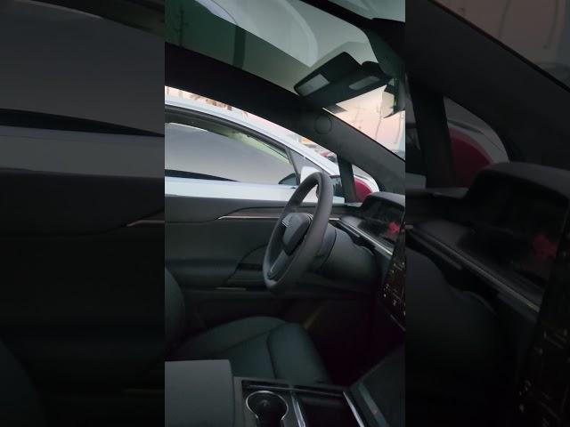 New Tesla Model X vs Old Tesla Model X #tesla