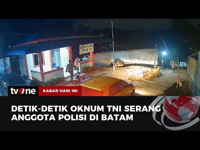 Terekam CCTV Oknum TNI Serang Anggota Polisi di Batam | Kabar Hari Ini tvOne