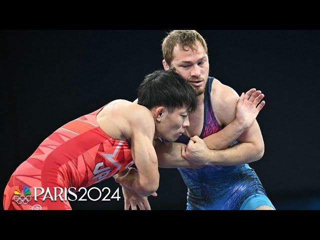 Spencer Lee, Higuchi Rei wrangle in a WHITE-KNUCKLE 57kg gold bout | Paris Olympics | NBC Sports