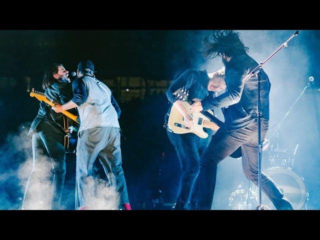 Mumford & Sons and Gang Of Youths - Blood (Live in Stockholm)