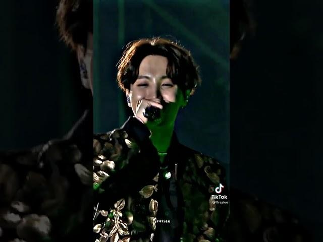 v rapping ddaeng #bts #v #kimtaehyung #ddaeng