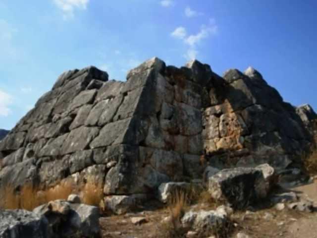 Ancient Greek pyramids