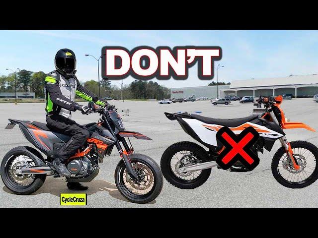 KTM 690 SMC R vs 690 Enduro R - Which is BETTER?