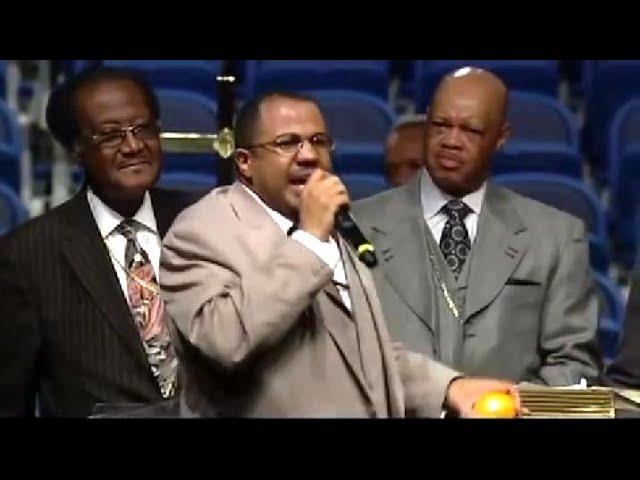 Bishop Elijah Hankerson III "Woe Is Unto Me, If I Preach Not The Gospel" COGIC Holy Convocation 2013