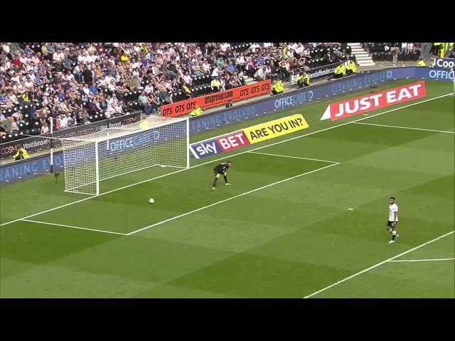 Leeds United striker Chris Wood scores a late-winning goal to beat Derby in the early kick-off