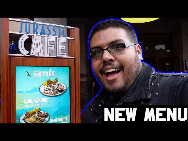 Trying out the NEW Jurassic Cafe at Universal Studios