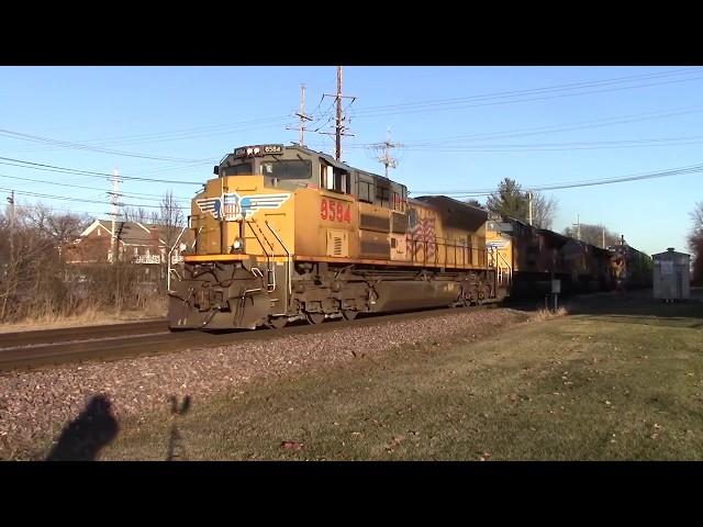 RARE Hornshow Meetup Between Union Pacific And Metra   Geneva IL