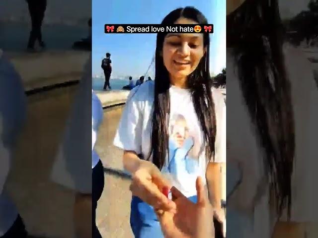 || it's amazing ||#randomgirl #cutegirlrection #mumbai #vlog #flirting #youtubeshorts #viral