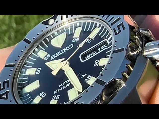 Did Tudor copy Seiko ? Check out this first gen SEIKO MONSTER SKX779