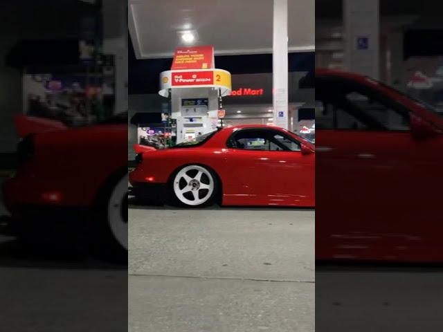 RED MAZDA RX7