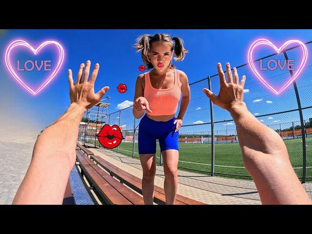 THIS COMPLETELY CRAZY GIRL WANTS ME TO BE HER BOYFRIEND (ParkourPOV Love Romantic Funny)