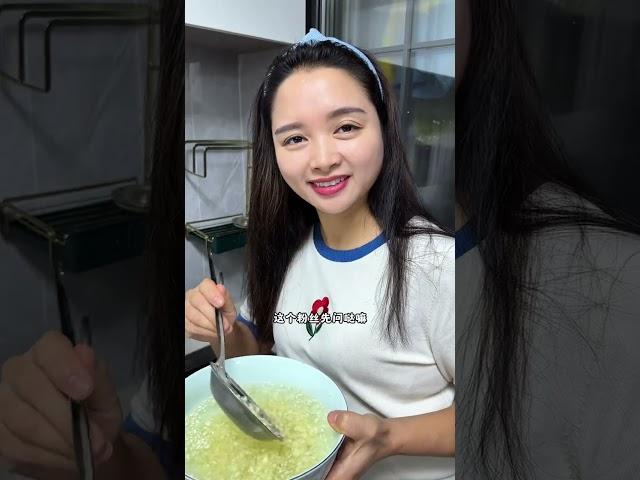 大人小孩都爱吃的蒜蓉粉丝虾 蒜香浓郁 确实好吃得很哦抖音美食推荐官 美食教程 妈呀太香了 我的厨房日记