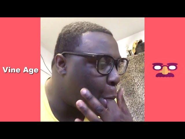 Top 100 Vines of Yunglame (W/Titles) Best Vine Compilation - Vine Age https://youtu.be/u8_pumEYLh8