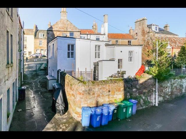 FOR SALE: 28a High Street Crail KY10 3TE