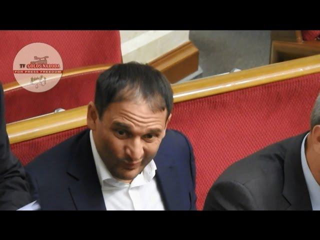 Нардеп Д. Добкин снова загадочно вел себя на заседании Рады