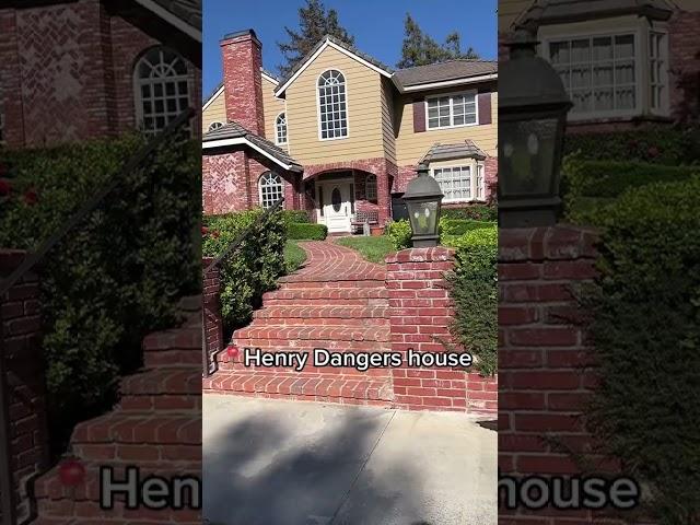 I found Henry Dangers house!  #nickelodeon #henrydanger #famoushouses #losangeles