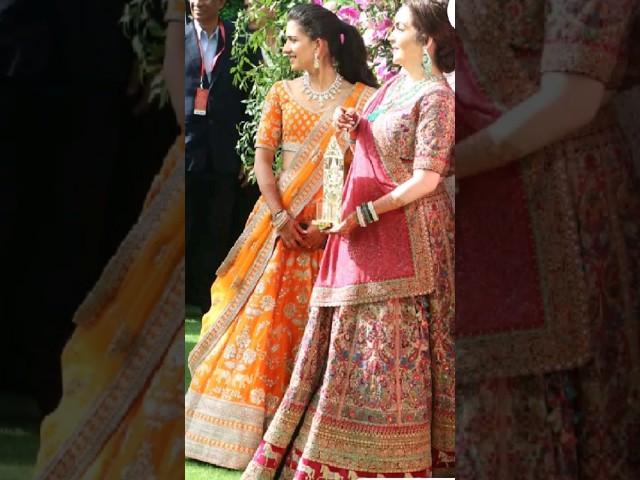 #Shorts# Radhika merchant in Orange lehenga at Akash Ambani wedding lbollywood songl2024#viral