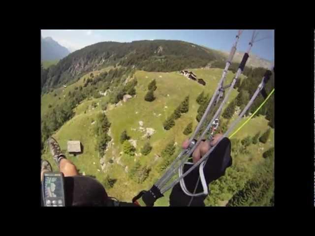 Val Bregaglia, dal Piz Cam a Bondo in parapendio