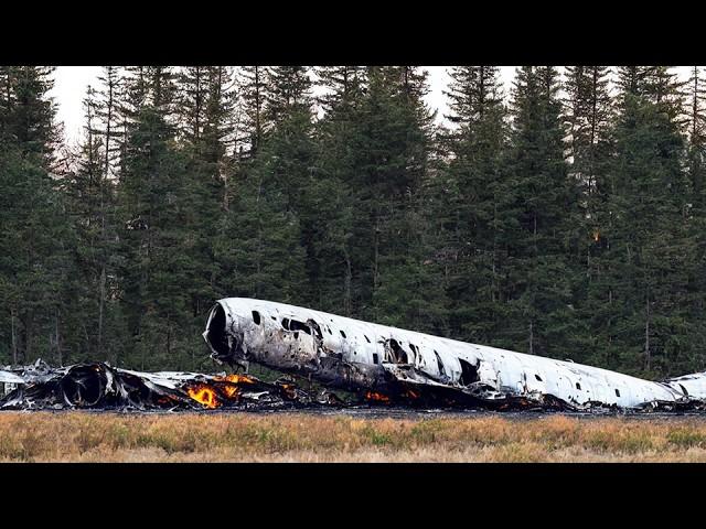 6 MINUTES AGO! 4 Russian Cargo Planes with North Korean Missiles HITS at AirBase Runway near Ukraine