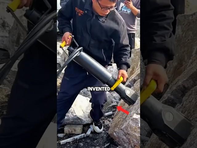 The most powerful Rock Splitter, it can cut the hard stone in an instant.#shortsfeed #viralvideo