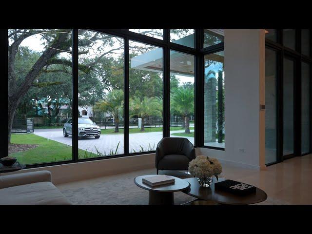 Modern Living at its Finest | Inside a $10M Miami Family Home with Backyard Oasis | 6725 SW 92 St