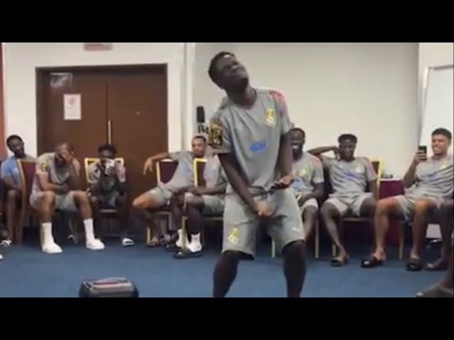 BLACK STARS PLAYERS SHOWS DANCE SKILLS INSIDE TEAM HOTEL AFTER 2ND TRAINING - NEW PLAYERS INITIATION