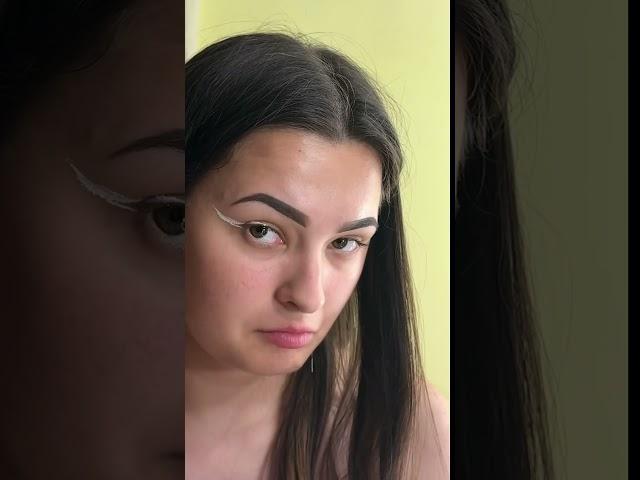 Прочитали по губах? Що я скащала в кінці?🩷 #макіяж #лайфхак #косметика #makeup #cosmetics